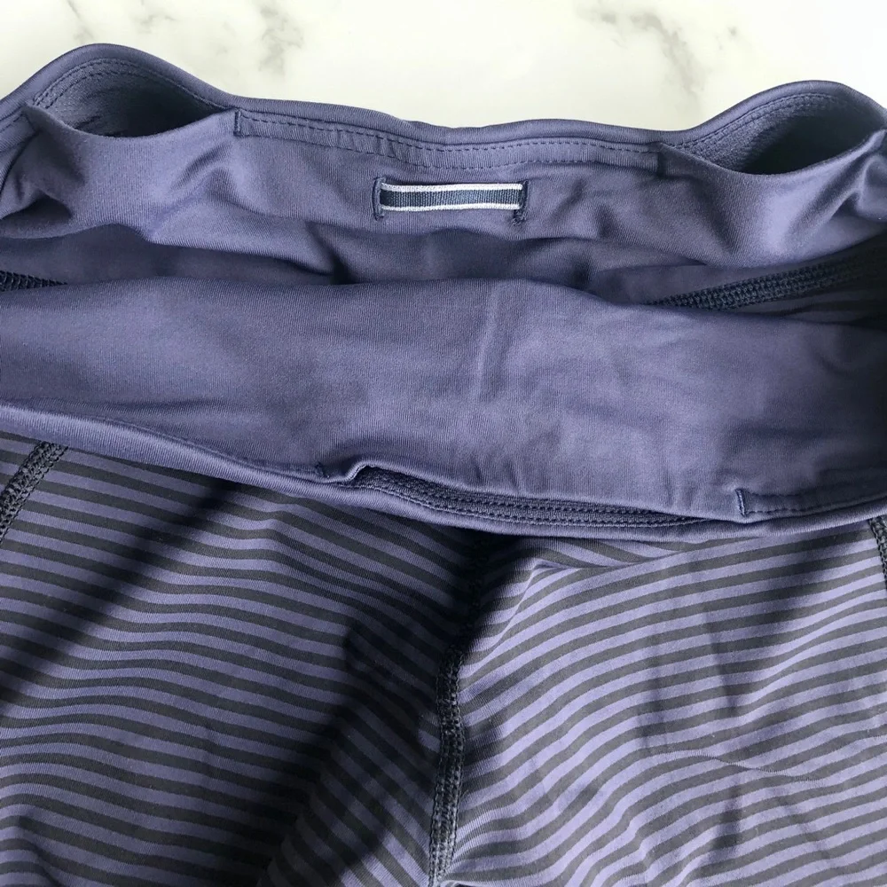 lululemon athletica Striped Gray Leggings - Picture 5 of 8
